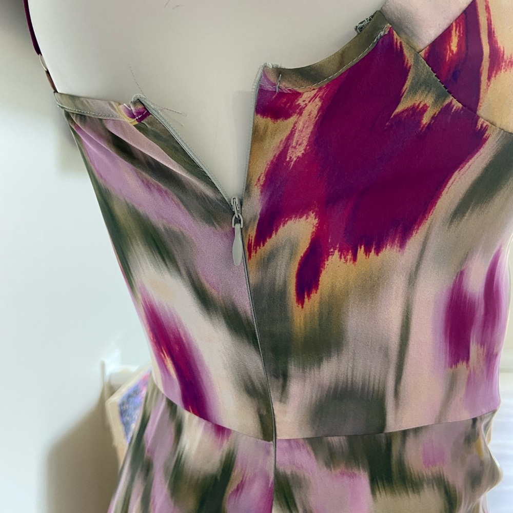 Illusion Ruched Midi Dress - Picture 7 of 8